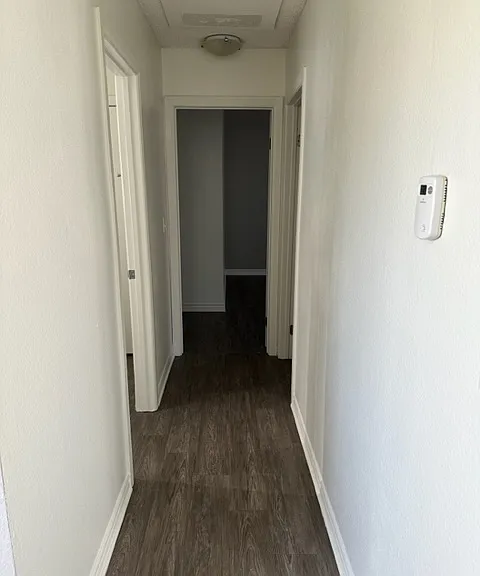 Westbay Apartments — Photo 47
