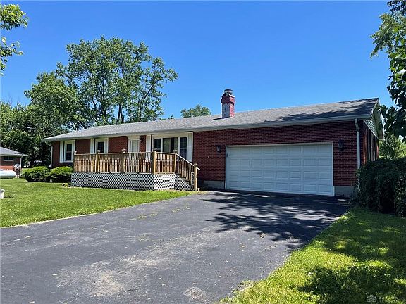 3rd image of 226 Sylvan Shores Dr