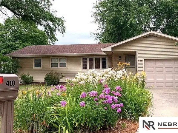 410 Eastridge Rd, Crete, NE 68333