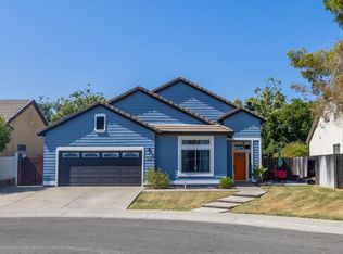 255 Schooner Ridge Court, Dixon, CA 95620