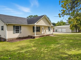 1235 Yell Rd, Lewisburg, TN 37091