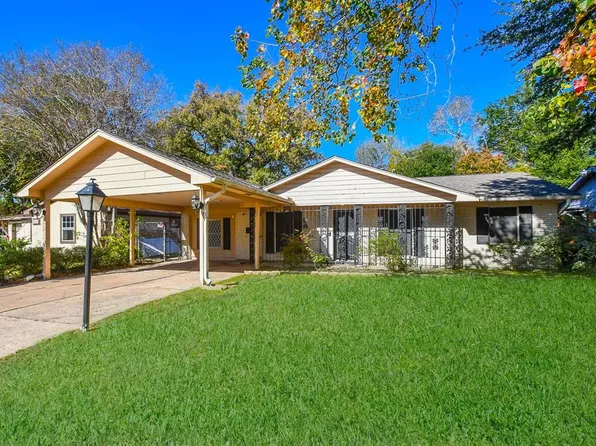 1606 W Donovan Street, Houston, TX 77091