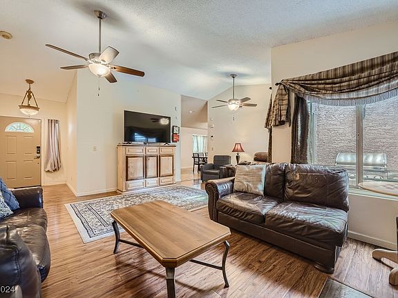 5th image of 8344 Aspenbrook Ave