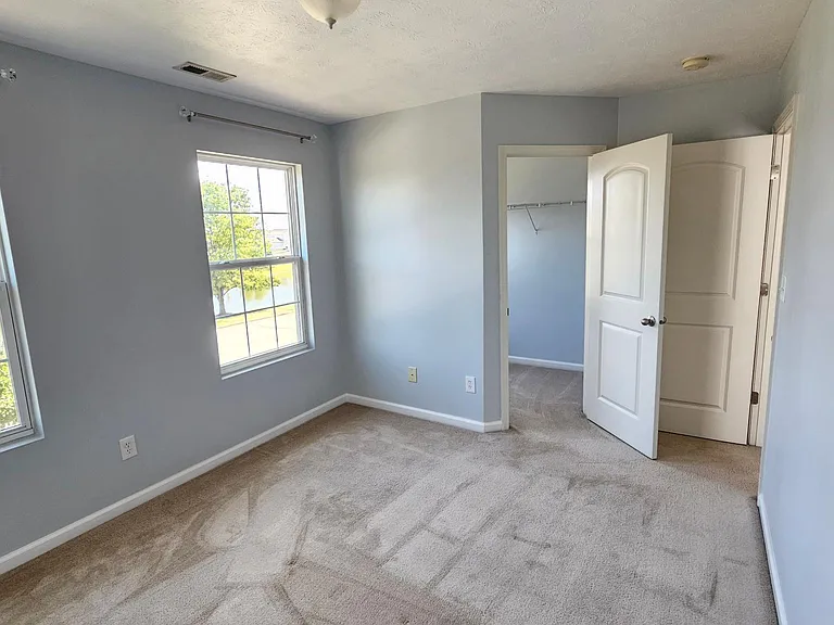 bedroom2