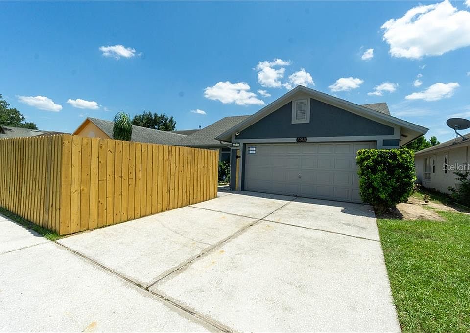 1st image of 3045 Bloomsbury Dr