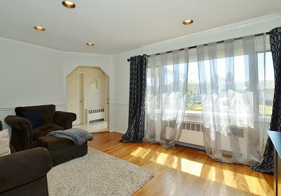 4th image of 538 N Oak St