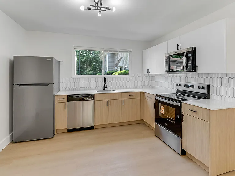 Indian Oaks Townhomes — Photo 7