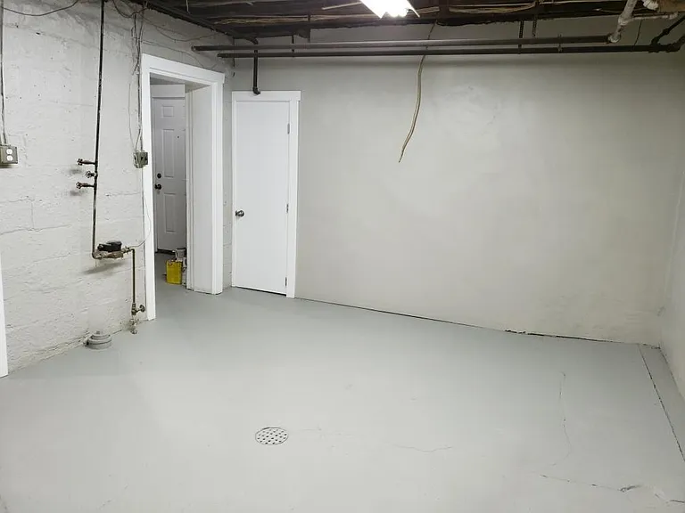 Basement / Bonus Room