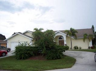 3170 41st St SW, Naples, FL 34116