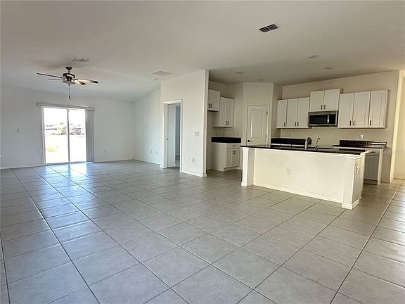 5th image of 5380 Blue Horizon Way