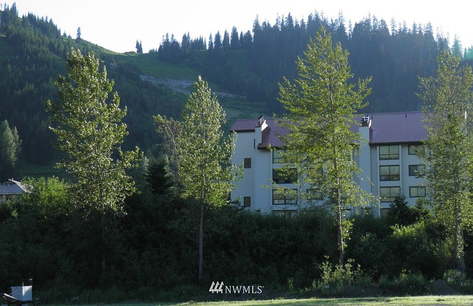 2nd image of 29 Hyak Drive