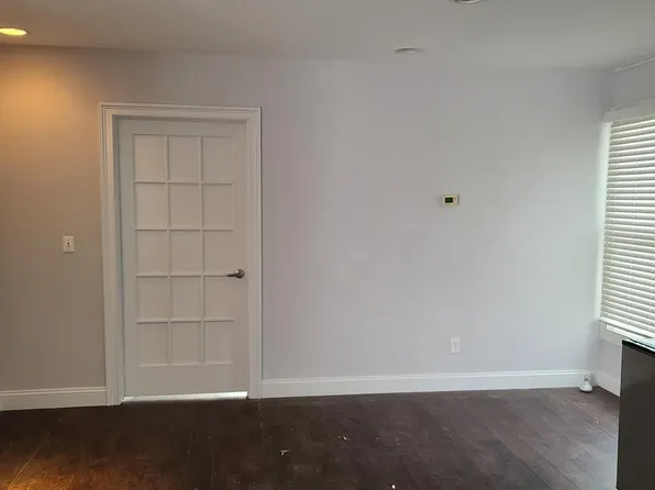 144 W John St #1, Hicksville, NY 11801