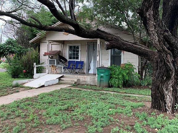 3rd image of 202 Sunshine Ave