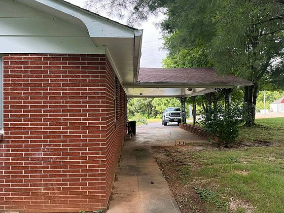 3rd image of 508 Tennessee Rd