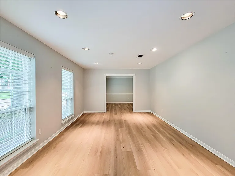 13406 Glen Erica Dr — Photo 3