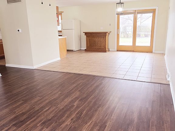4th image of 10162 Hibiscus Dr