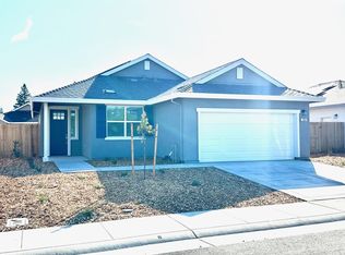 7304 Front St, Rio Linda, CA 95673