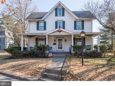 201 4th St, Riverton, NJ, 08077