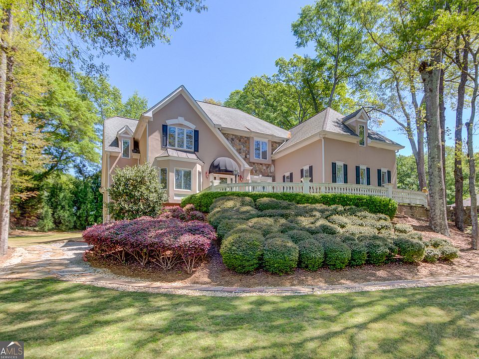 1st image of 2043 Burgundy Dr