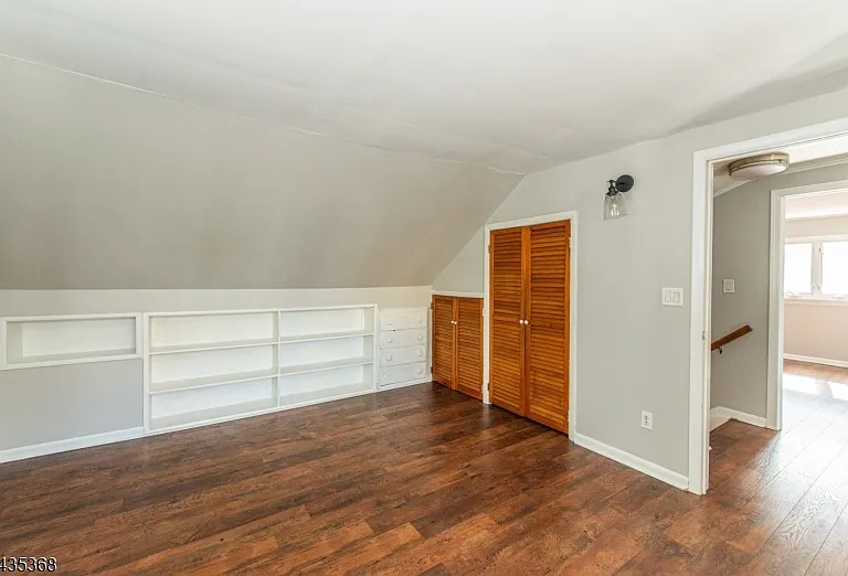 3 Vivian Ct — Photo 22