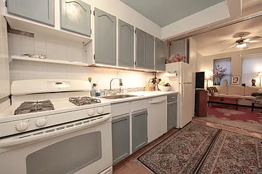 Rented by Nelson Aybar, LREB