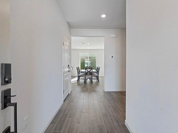 2nd image of 2031 Wildflower Dr