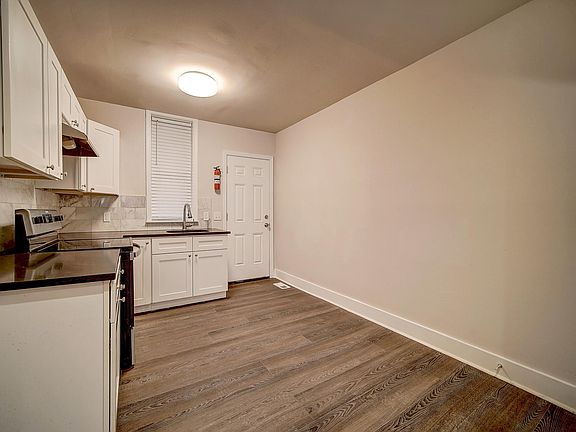 3rd image of 2145 S Daggett St #12