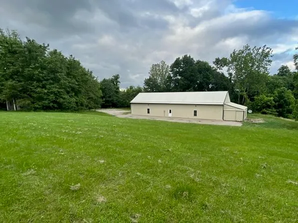 S Westbrook Dr, Hartsburg, MO 65039