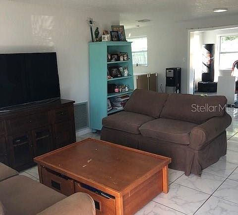4th image of 1037 Brass Ln