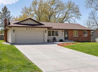 8090 Innsdale Ave S, Cottage Grove, MN 55016