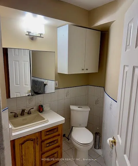 245 Floyd Ave #BASEMENT — Photo 15