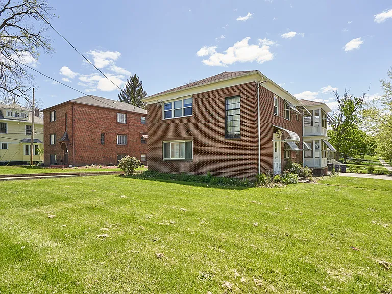 853 Hartford Ave #3 — Photo 1