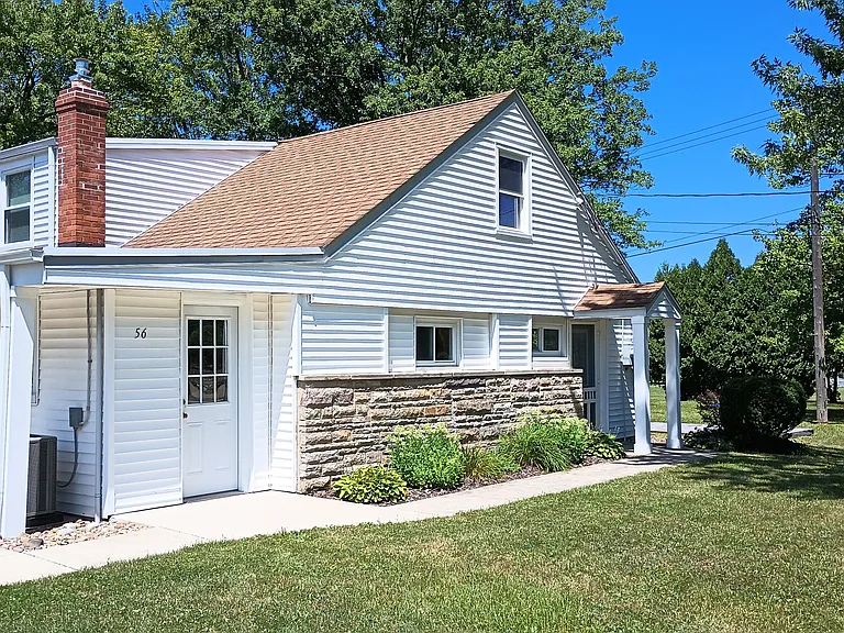 56 Greenview Dr — Photo 12