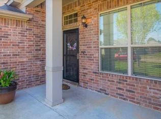 2022 Eden Dr, Longview, TX 75601