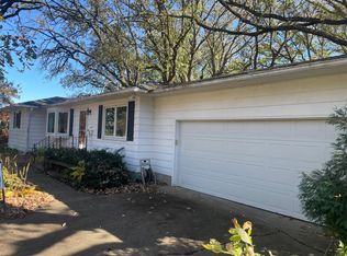 1207 Birch Hill Dr, Albert Lea, MN 56007