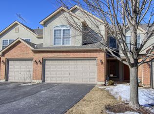 5722 Fieldstone Trl, McHenry, IL 60050