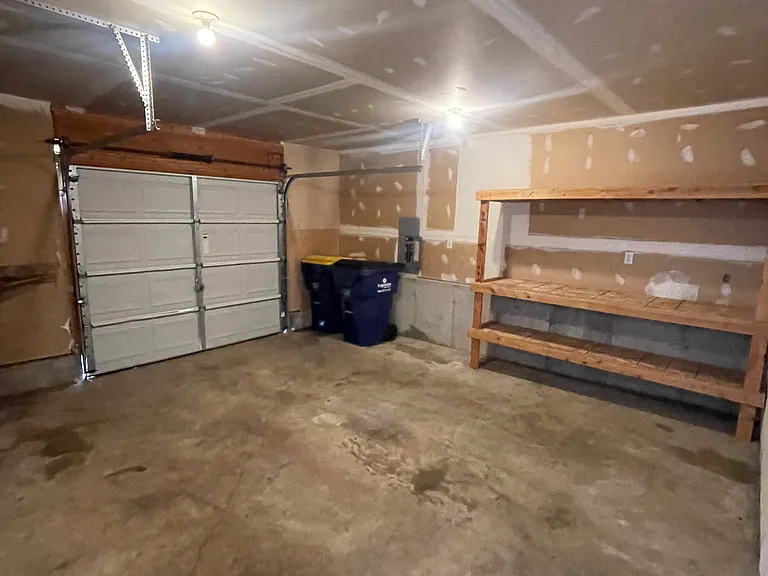 641 Eagle Ridge Dr — Photo 8