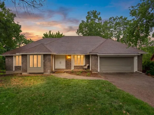 5768 Cottage Ave, Kansas City, MO 64133