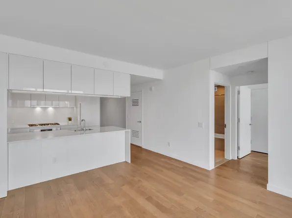 99 Hudson Street image 10 of 49