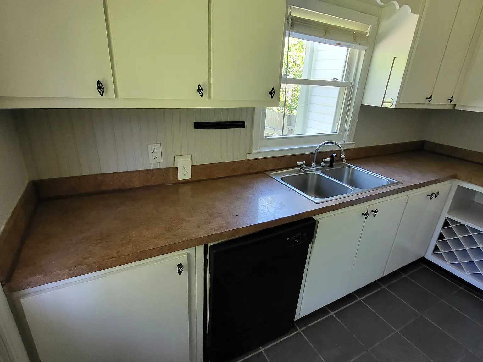 Coming Soon! 2-Bedroom, 1-Bathroom Home — Photo 4