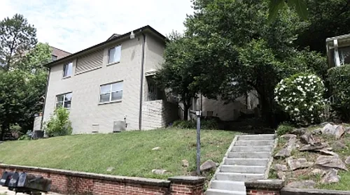 1008 Broadway St Photo 1