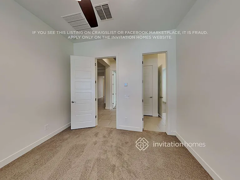 18947 W Oregon Ave — Photo 11