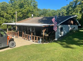 1537 245th St, Elgin, IA 52141