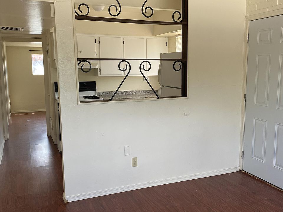 1st image of 1605 S Woodland Ave