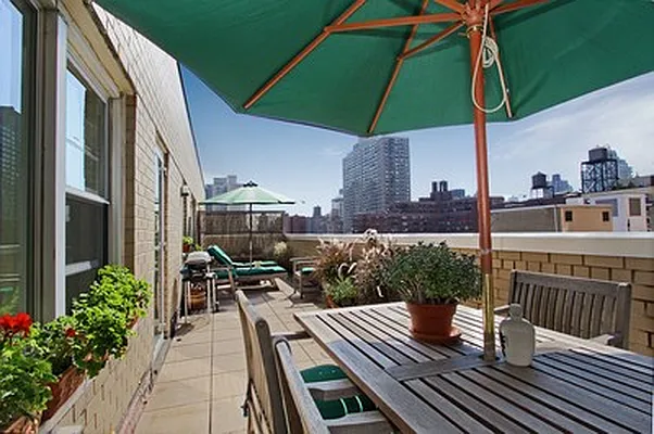 Sold by Citi Habitats | media 8