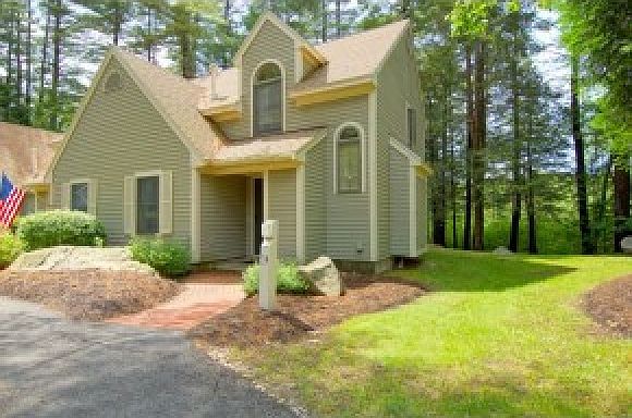 2nd image of 380 Ocean Rd Unit 34