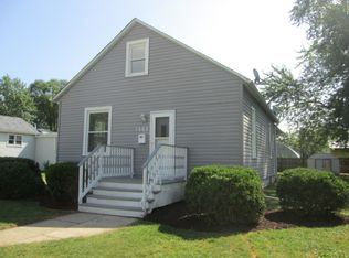 1595 Austin Ave, Crete, IL 60417