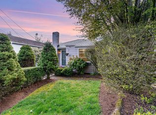 1733 NE 88th St, Seattle, WA 98115