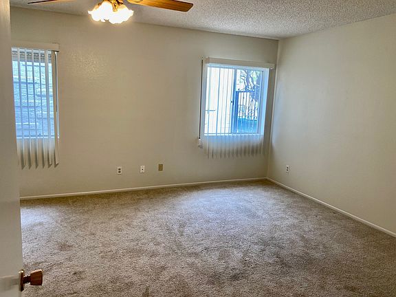 4530 2nd bedroom_04182022