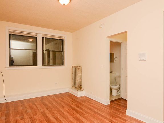5th image of 1742 N Humboldt Blvd #D401